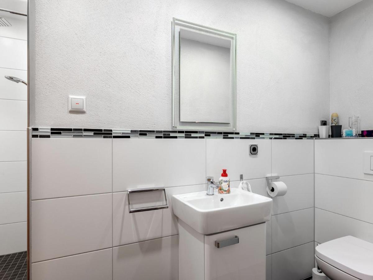 Restful Apartment In Neumagen Near River Moselle Bagian luar foto